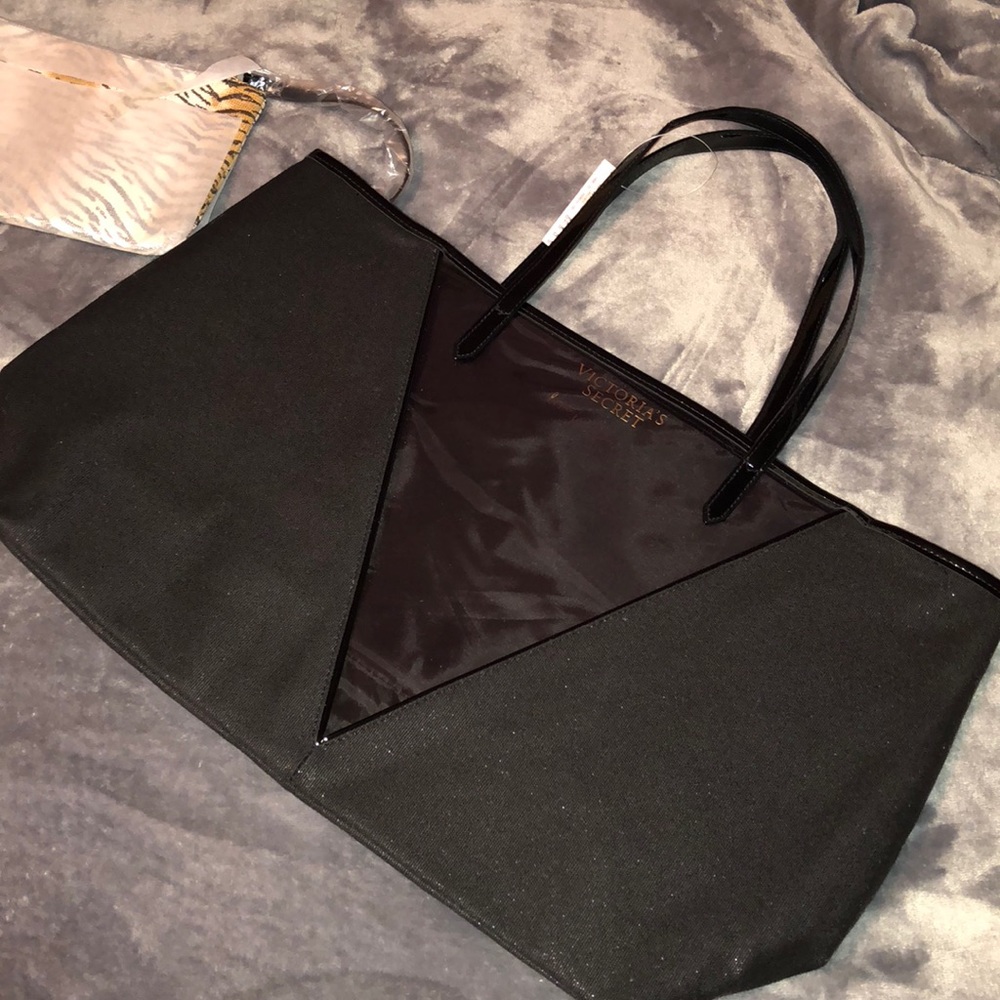 NWT shimmery Tote bag!
